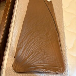 LOT 7 Kyte BABY & Quince Sleep Sacks